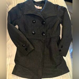Jessica Simpson girls Gray Coat. 7 year old